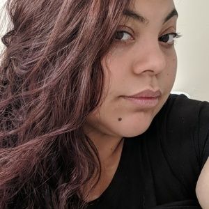 Meet your Posher, Dalila